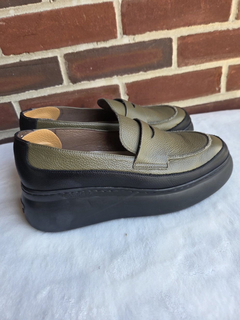 Wonders Leather Platform Penny Loafers Olive Black EU 39 Made in Spain - Picture 12 of 16